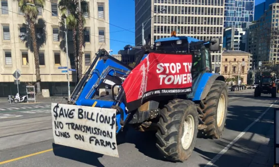 Farmers Travel to Melbourne to Protest Renewable Transmission Projects