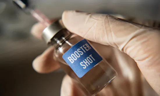 Half-Dose of COVID-19 Booster Just as Effective as a Full Dose: Study