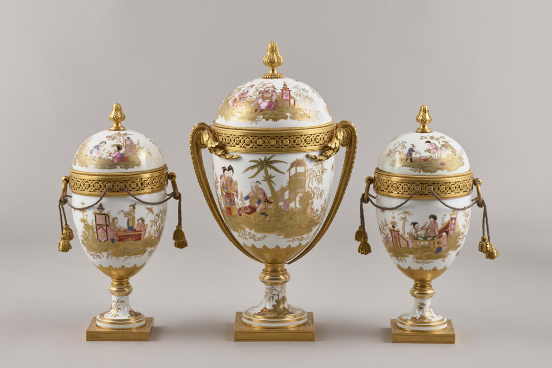 Three Lidded Vases, 1775–1776, by Sèvres Porcelain Manufactory. Hard-paste porcelain with gilt-bronze mounts. National Museum of the Palaces of
Versailles and Trianon. (Courtesy of J.P Getty Museum)