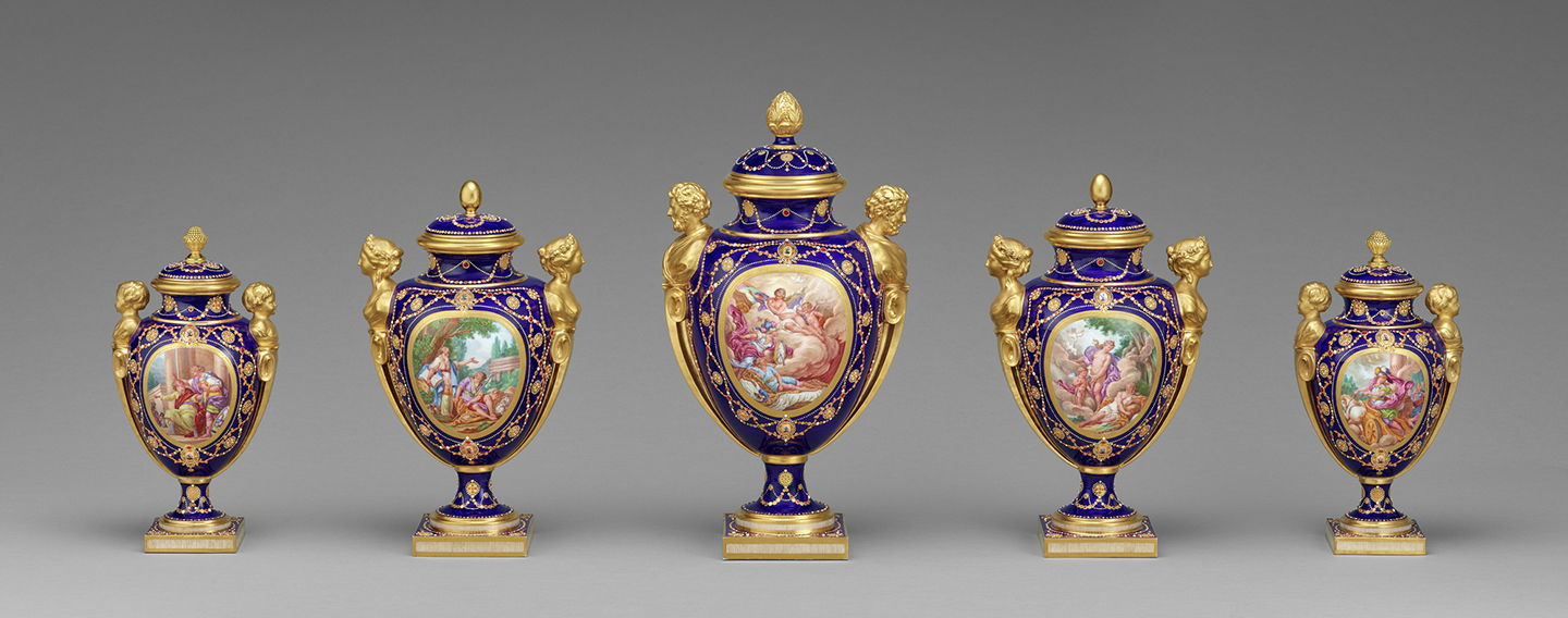 Porcelain from Versailles: Vases for a King and Queen Press Images