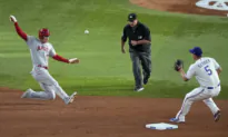 Seager Homers Twice and Drives in 5 Runs, AL West-Leading Rangers Beat Slumping Angels 7–3