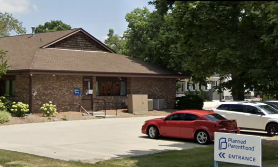 Man Who Set Fire at Illinois Planned Parenthood Clinic Sentenced to 10 Years in Prison