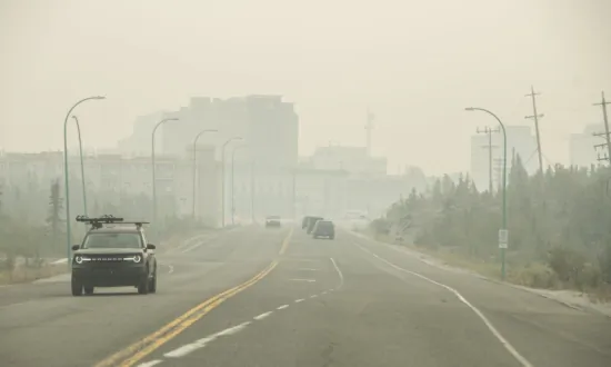 NWT Officials Say Start Planning Now for Lifting of Yellowknife Evacuation Order