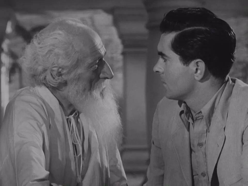 Holy man (Cecil Humphreys) and Larry Darrell (Tyrone Power) in "The Razor's Edge." (20th Century Fox)