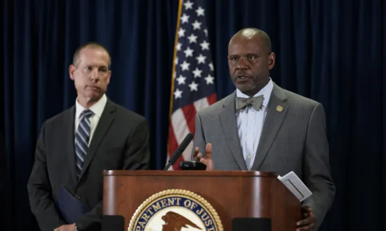 9 Current and Former California Police Officers Charged in Corruption Case