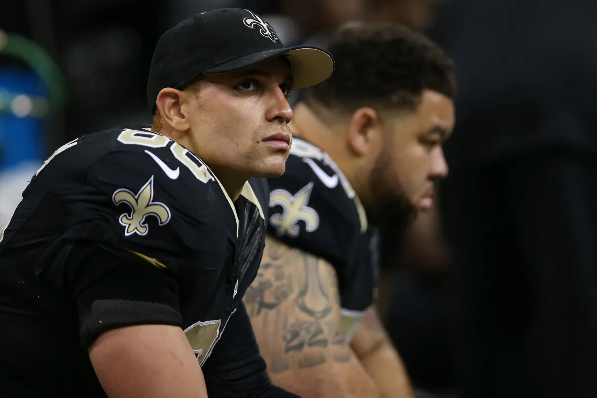 Jimmy Graham (80) of the New Orleans Saints looks to the scoreboard during a game against the Atlanta Falcons in New Orleans, La., on Dec. 21, 2014. (Chris Graythen/Getty Images)