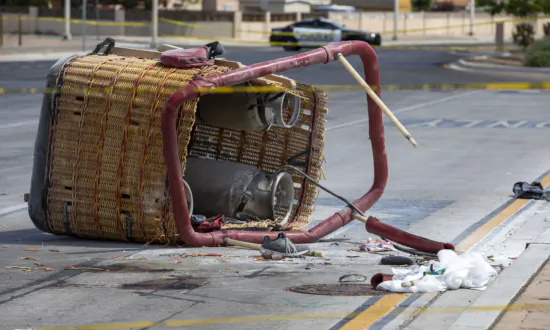 Hot Air Balloon Pilot With Cocaine in His System Made a Mistake That Caused Fatal Crash, NTSB Finds