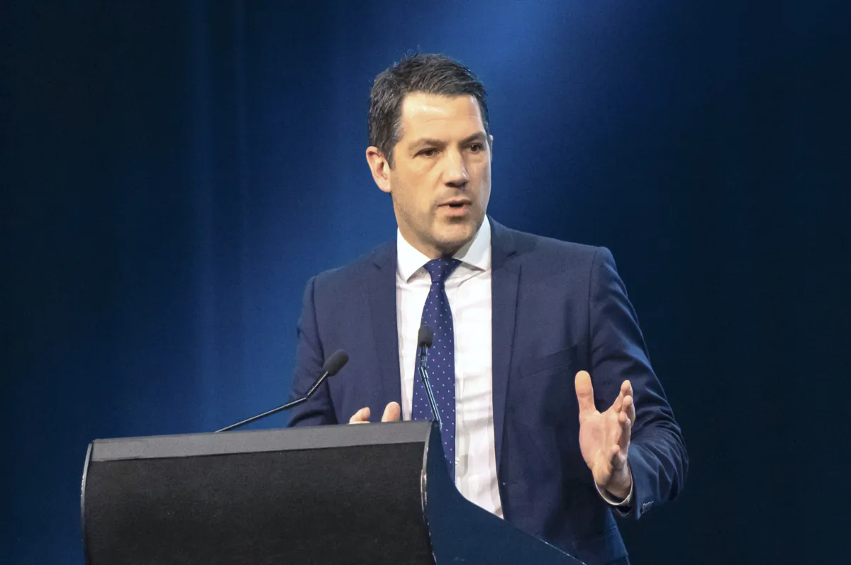 Liberal Party Senator Alex Antic speaks in Sydney at CPAC Australia on Aug. 19, 2023. (Wade Zhong/The Epoch Times)