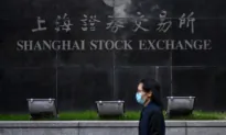 China’s Stock Market Plunges After Chinese Leader’s Rare Public Appearance