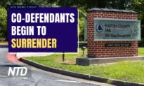 NTD News Today (August 22): Trump Co-Defendants Begin to Surrender in Georgia; Lahaina Residents Fend off Property Offers