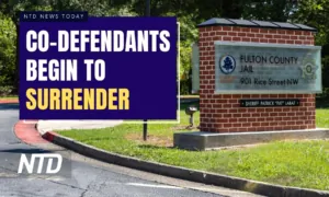 NTD News Today (August 22): Trump Co-Defendants Begin to Surrender in Georgia; Lahaina Residents Fend off Property Offers