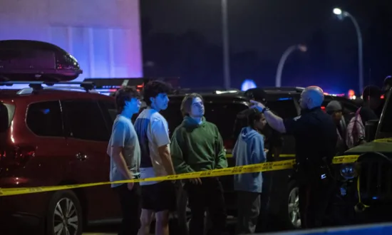 Authorities Lift West Edmonton Mall Lockdown After ‘Targeted’ Shooting in Parking Lot