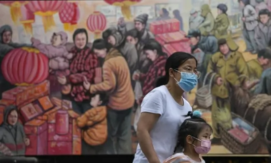 Hospitals Overcrowd in China Amid Surge in COVID-19 Variants and Other Infections