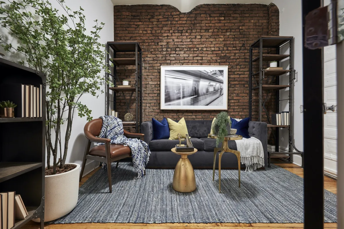 A windowless room is transformed into a den. (Scott Gabriel Morris/TNS)