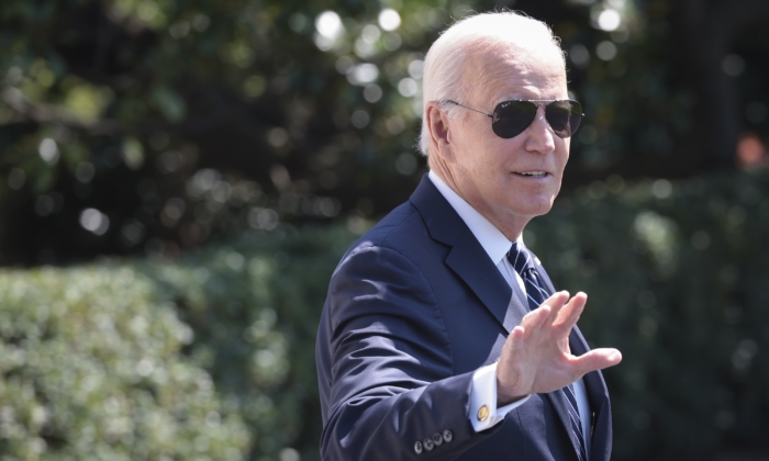 ‘Rich Men North of Richmond’ Star Responds to Claims He Supports President Biden