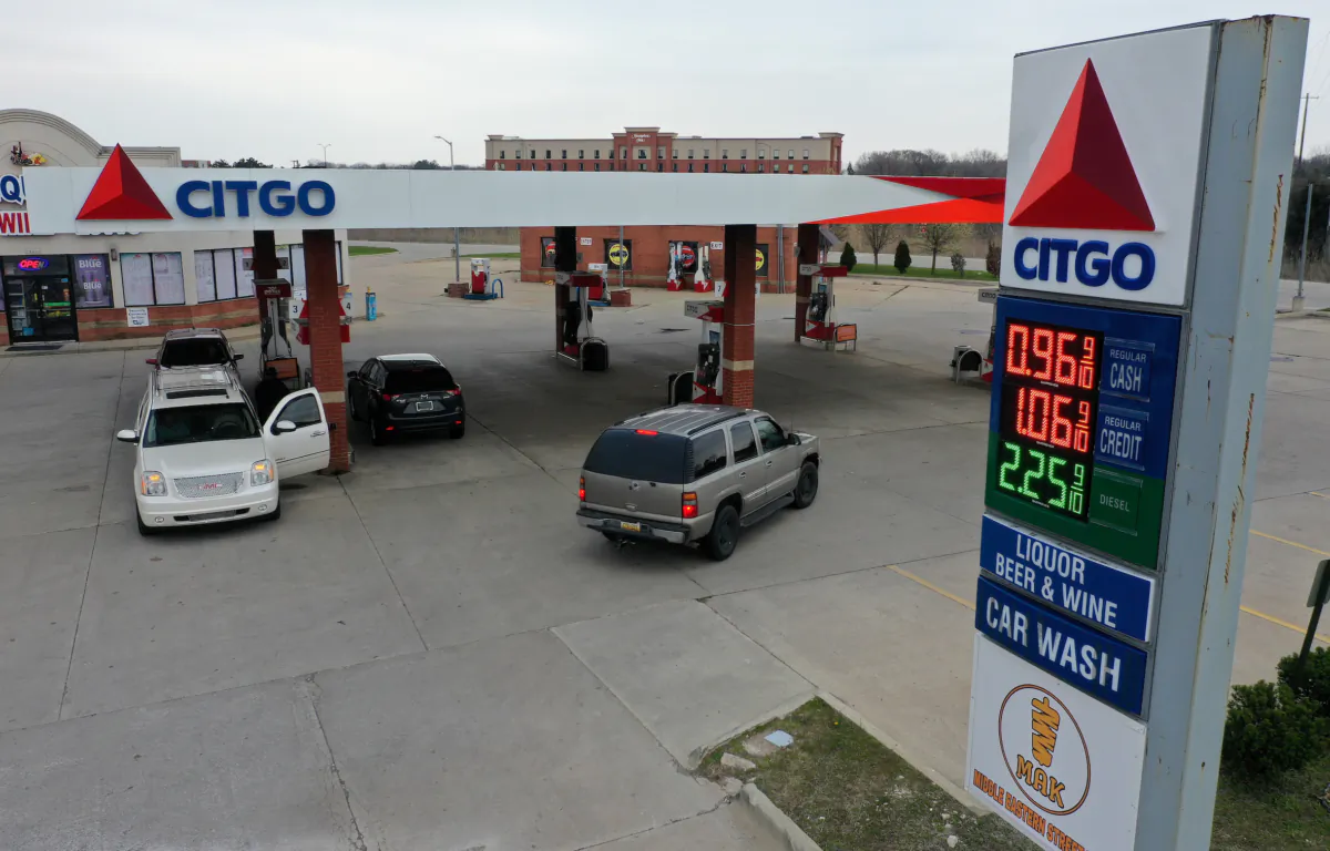 A Citgo gas station during the COVID-19 pandemic in Southgate, Mich., on April 24, 2020. (Gregory Shamus/Getty Images)