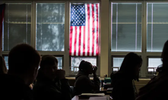 Thousands of US Educators Quit Amid Soaring Numbers of Illegal Immigrant and Special Needs Students
