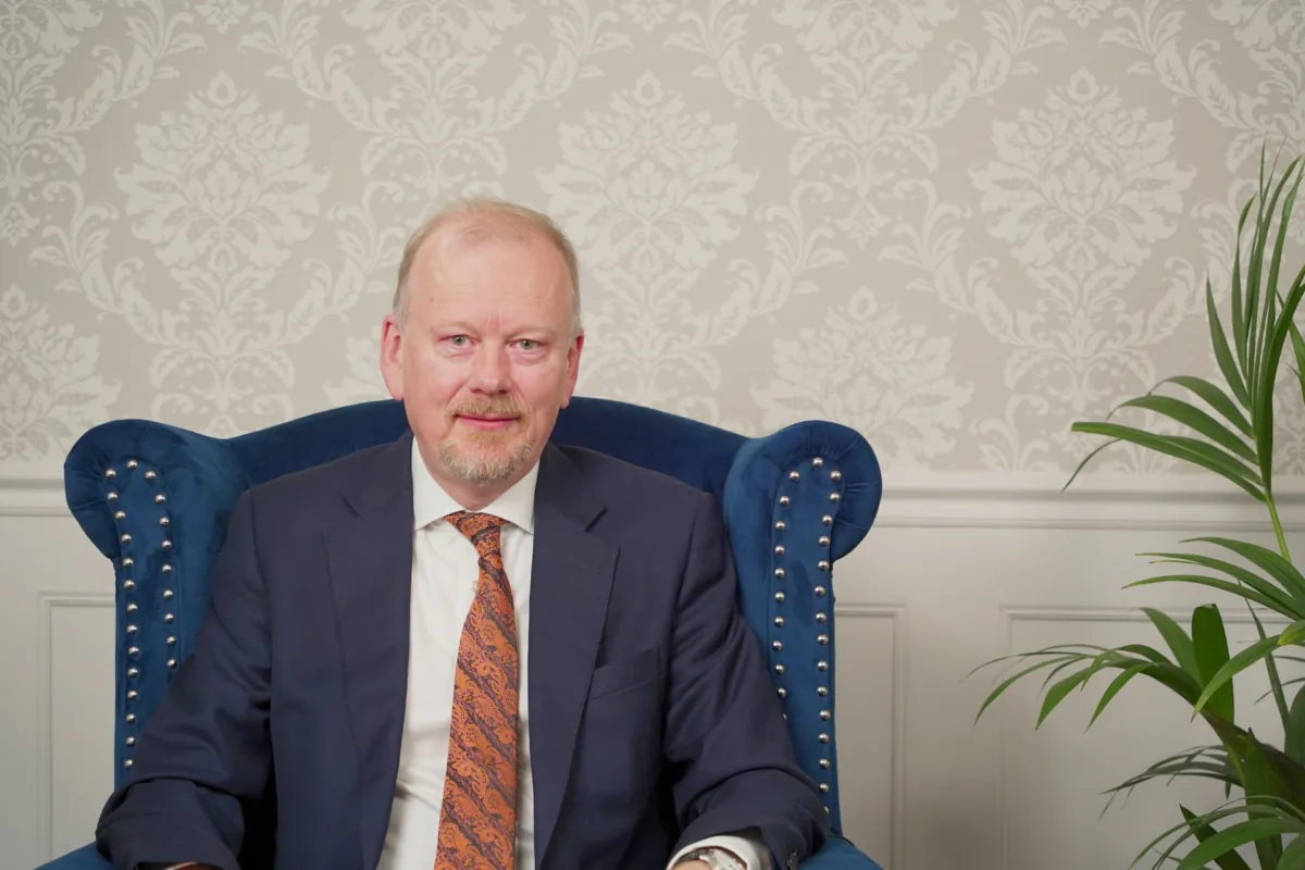 Economist, author Jerome Booth speaks to NTD's "British Thought Leaders" programme. (NTD)
