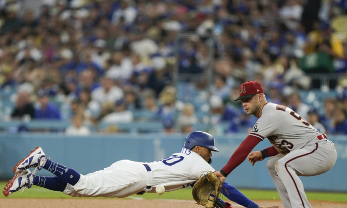 Betts Hits Career-High 36th Homer And Dodgers Pound Out 16 Hits In A 9 ...