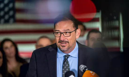 GOP Lawsuit Alleges Arizona Secretary of State Failed to Keep Accurate Voter Rolls