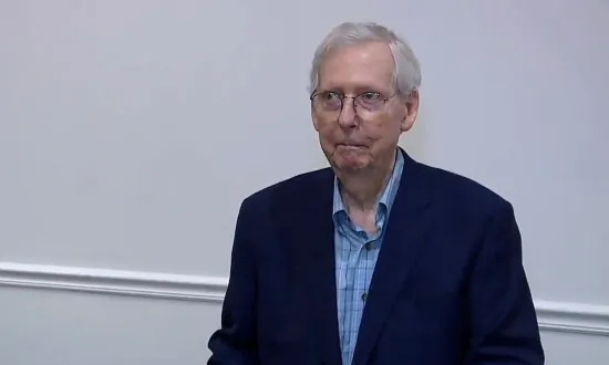 McConnell Did Not Suffer Seizure, Stroke When He Froze: Capitol Physician
