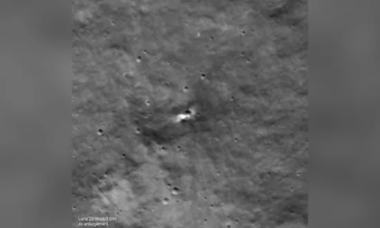 NASA Spacecraft Around Moon Spots Likely Crash Site of Russia’s Lost Lunar Lander