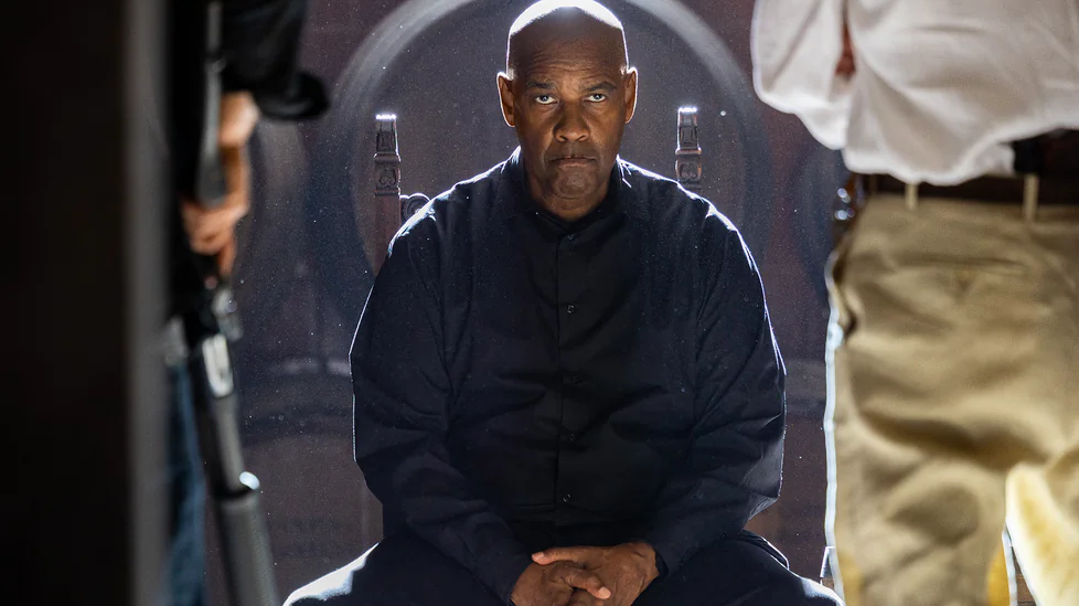 Former government assassin Robert McCall (Denzel Washington) about to bring the pain to the mafia, in "The Equalizer 3." (Stefano Montesi/Sony Pictures Releasing)