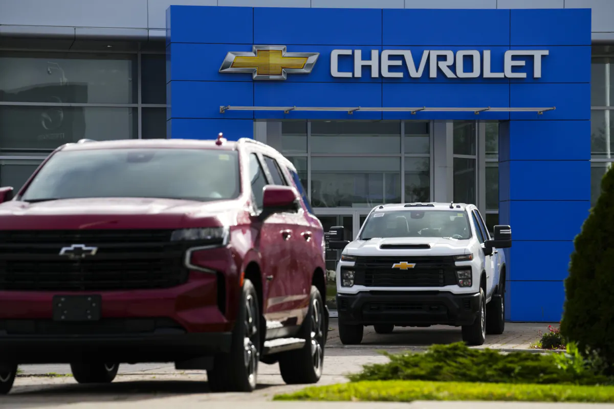A Chevrolet automotive dealership in Ottawa, Ont., on Aug. 11, 2023. (The Canadian press/Sean Kilpatrick)