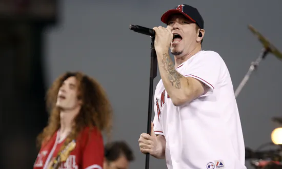 Smash Mouth Frontman Steve Harwell Dies at 56