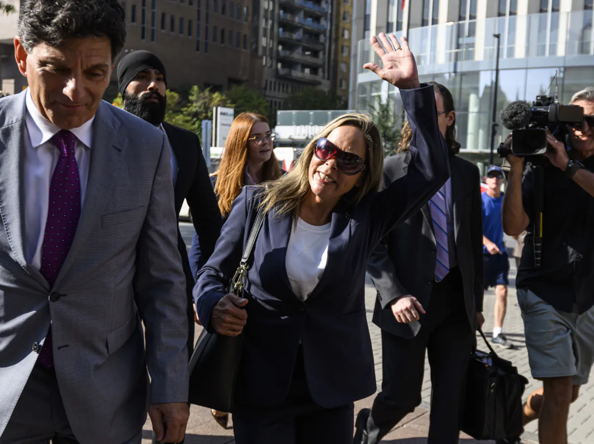 Tamara Lich arrives with defence lawyer Lawrence Greenspon (L) for her trial at the Ottawa Courthouse, in Ottawa on Sept. 5, 2023.  (The Canadian Press/Justin Tang)
