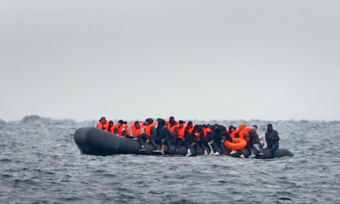 5 Dead as Migrant Crossings Resume in the English Channel | The Epoch Times