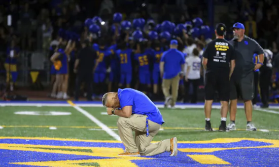 Education Department Issues New Guidance on Prayer, Religious Speech in Public Schools