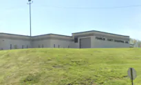 Female Inmate Dies After Jumping Out of Moving Vehicle During Jail Transport in Kentucky