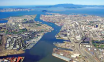 Modern Day Piracy In Oakland Estuary, Thieves Stealing Boats