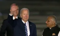 Biden Arrives in New Delhi for G20 Summit