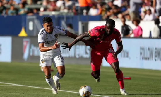 Galaxy Storm Back to Draw With St. Louis After Red Card