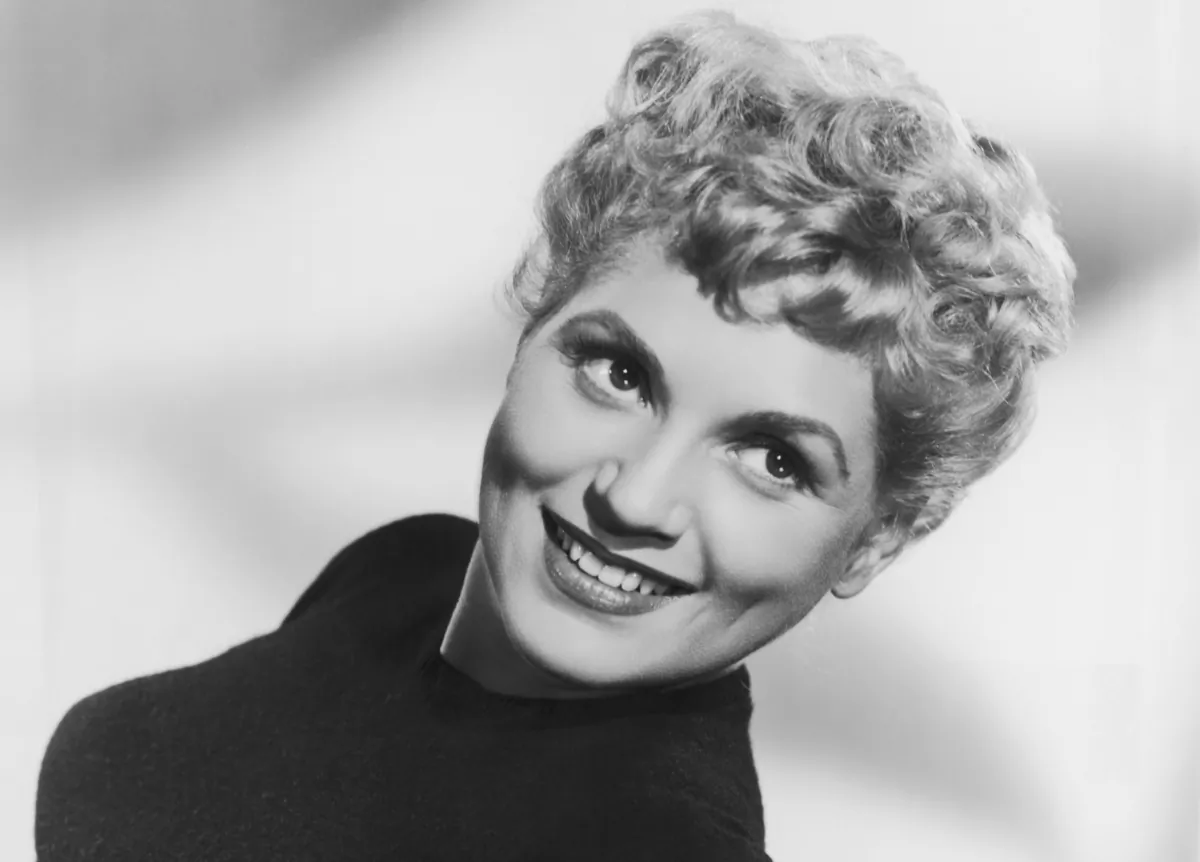American actress Judy Holliday (1921 - 1965), circa 1952. (FPG/Keystone/Hulton Archive/Getty Images)