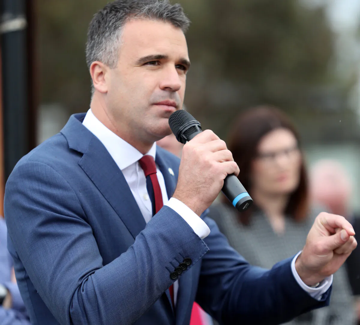 South Australian Opposition leader and SA Labor Leader Peter Malinauskas speaks to Australian Submarine Corporation workers during a lunch time rally about the future of 700 submarine maintenance jobs at ASC in Adelaide, Monday, September 2, 2019. (AAP Image/Kelly Barnes) NO ARCHIVING