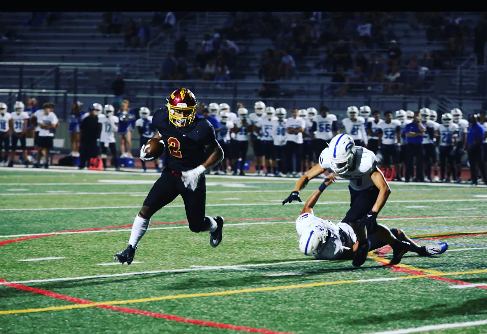 Esperanza High School running back Aaron Forsgren (2) in an undated photo. (Courtesy of JP Presley)