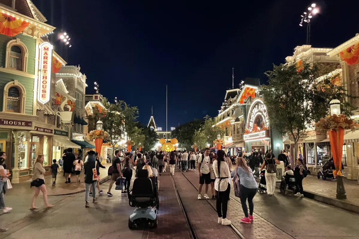 Visitors on Disneyland's Main Street, U.S.A. in Anaheim, Calif., on Sept. 1, 2023. (Carol Cassis/The Epoch Times)