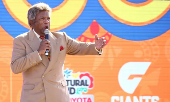 Kamahl Switches Back to Voting ‘No’ in the Voice Referendum