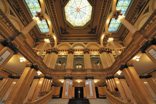 Argentina's Colón Theatre