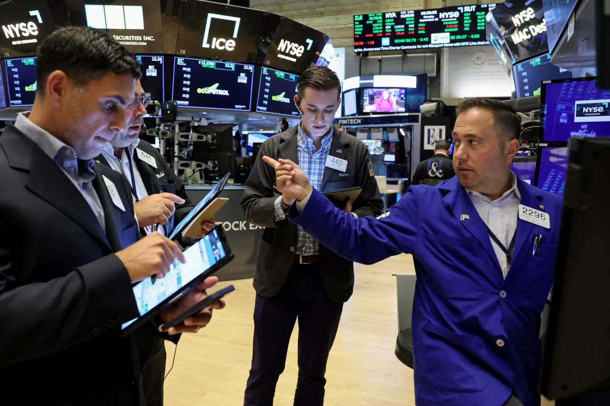 Traders work on the floor of the New York Stock Exchange (NYSE) in New York City, on Sept. 11, 2023. (Brendan McDermid/Reuters)