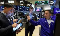 Wall Street Opens Higher as Fed Pause Bets Remain Unchanged After Economic Data