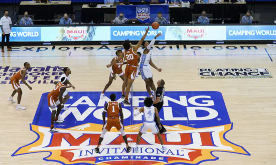 Senators Disagree on How Much Congress Should Get Involved in College Athletics