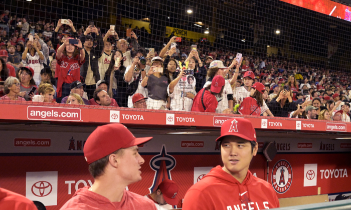 Ohtani has elbow surgery. His doctor expects hitting return by opening day  '24 and pitching by '25