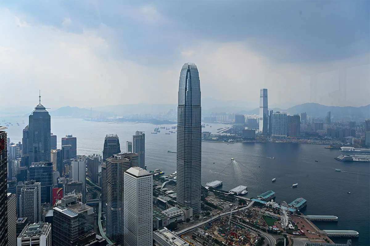 Lots of comments emerge questioning the likelihood of Hong Kong becoming an "International Center of Philanthropy." File picture. (Sung Pi-lung/The Epoch Times)