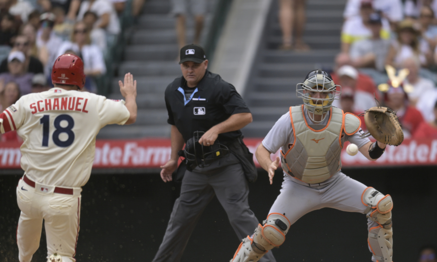 Mike Trout says he will play for Angels in 2024