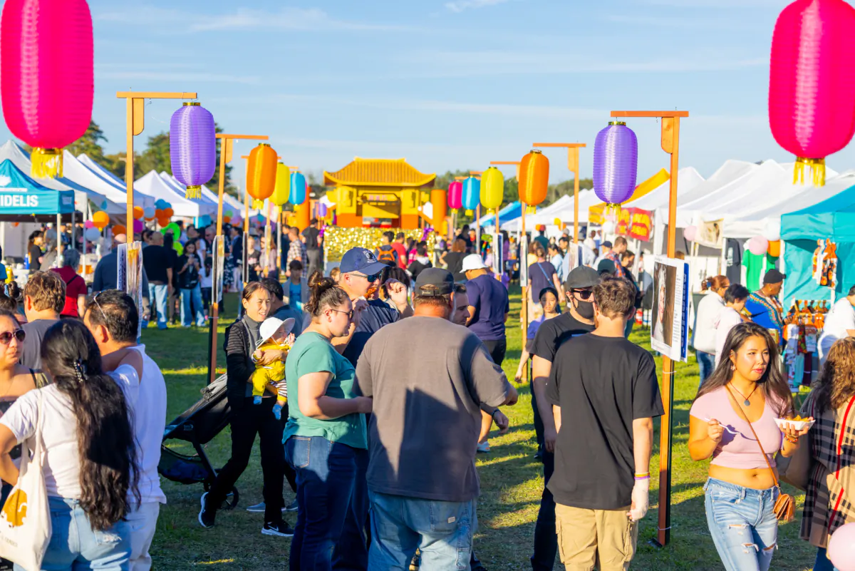 The Moon Festival at New Century in Deerpark, N.Y., on Sept. 16, 2023. (Mark Zou/The Epoch Times)