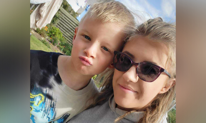 Heroic Boy, 8, Calls Paramedics and Saves His Mom’s Life After She Had a Serious Allergic Reaction